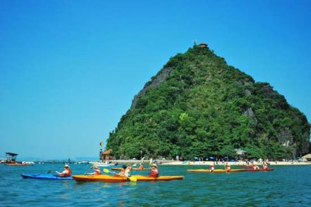 kayaking in Ti Top island 